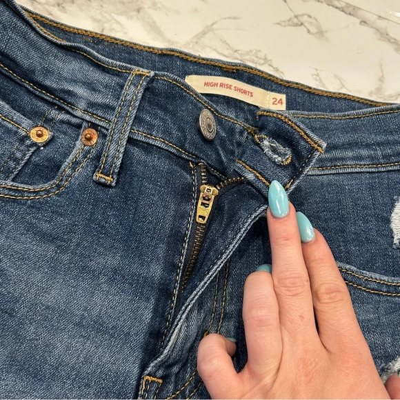 Levi's High Rise Shorts Size 24 - Picture 7 of 11